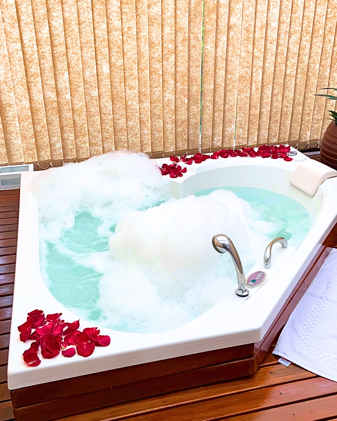 Experiência de hidromassagem e relaxamento no SPA Belíssima em Suzano